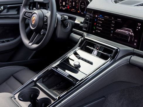 New 2026 Porsche Panamera 4 image 55