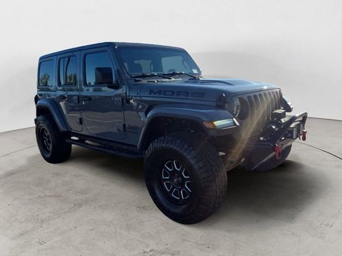 Used 2018 Jeep Wrangler Unlimited Sahara w/ Quick Order Package 24M Moab AWD/4WD image 7