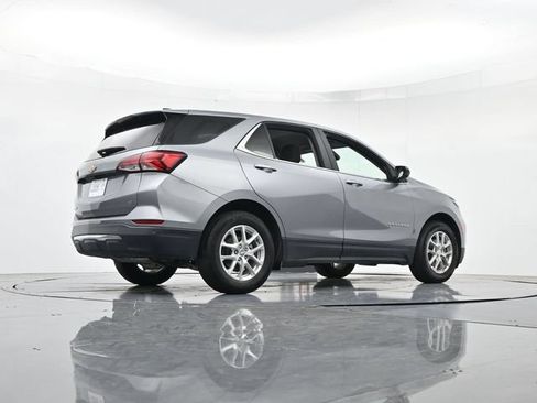 Used 2024 Chevrolet Equinox LT FWD image 34