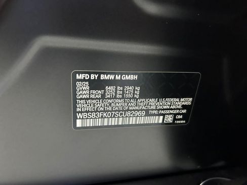 Used 2025 BMW M5 w/ Carbon Package AWD/4WD image 9