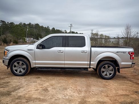 Used 2019 Ford F150 XLT w/ Equipment Group 302A Luxury image 4