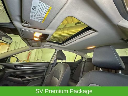 Used 2021 Nissan Altima 2.5 SV w/ SV Premium Package AWD/4WD image 4