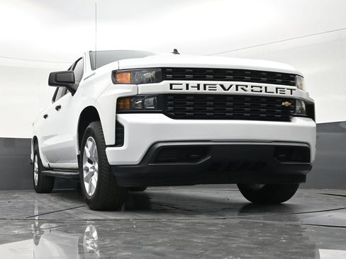 Used 2022 Chevrolet Silverado 1500 Custom RWD image 25
