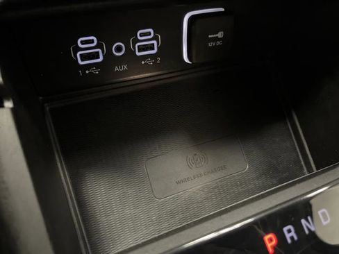 Used 2023 Jeep Grand Cherokee Limited w/ Luxury Tech Group II image 23