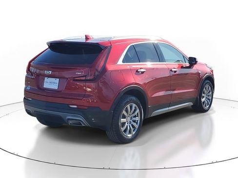 Certified 2021 Cadillac XT4 Premium Luxury image 4