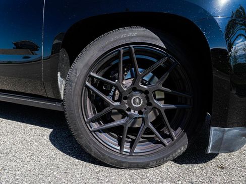 Used 2019 GMC Yukon XL Denali w/ Denali Ultimate Package RWD image 25