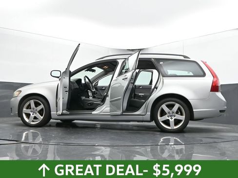 Used 2008 Volvo V50 2.4i image 66