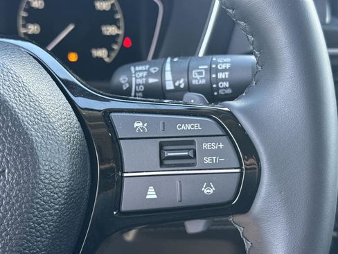 Used 2025 Honda Pilot Touring image 18