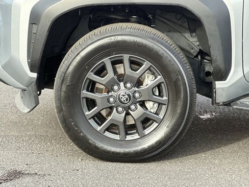 Used 2025 Toyota 4Runner SR5 image 24