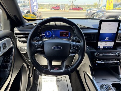 Used 2020 Ford Explorer ST w/ Premium Technology Package AWD/4WD image 38