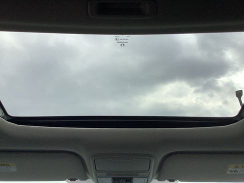 New 2026 Honda Odyssey Touring image 21