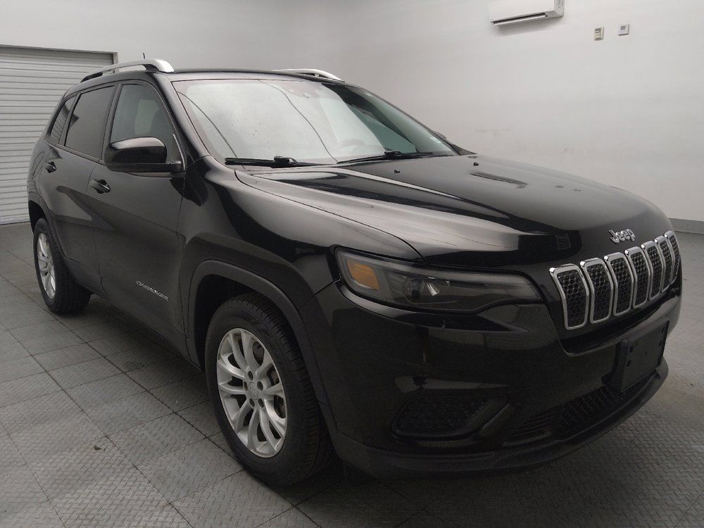 Used 2021 Jeep Cherokee Latitude FWD image 13