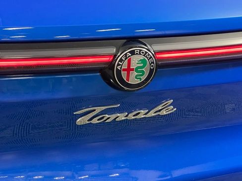 Used 2024 Alfa Romeo Tonale Veloce image 13