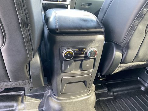 Used 2023 Ford Explorer XLT w/ Equipment Group 202A AWD/4WD image 20