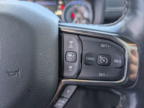 Used 2019 RAM 1500 Limited image 11