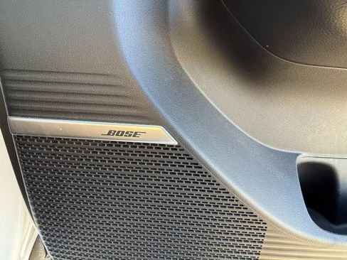 Used 2025 Hyundai Santa Fe Limited image 33