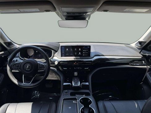 Used 2025 Acura MDX SH-AWD w/ Technology Package image 9