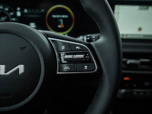 New 2026 Kia Seltos SX w/ SX Sunroof Package image 22