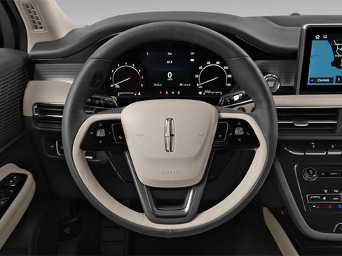 Used 2022 Lincoln Corsair Reserve w/ Towing Package FWD image 8