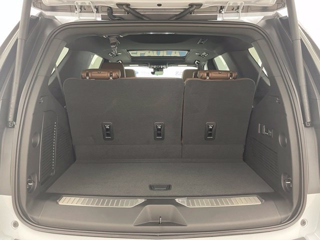 New 2026 Chevrolet Tahoe High Country w/ LPO, Illumination Package AWD/4WD image 18