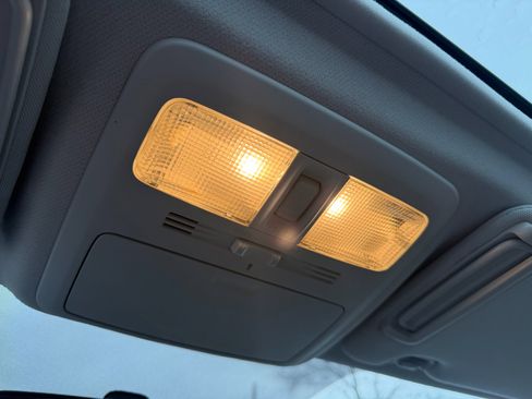 Used 2015 Subaru Forester 2.5i Limited image 45