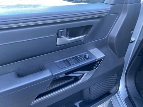 Used 2025 Toyota Tundra Limited image 3