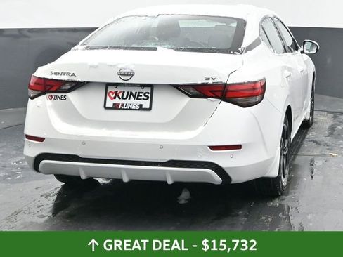 Used 2024 Nissan Sentra SV w/ Trunk Package image 10