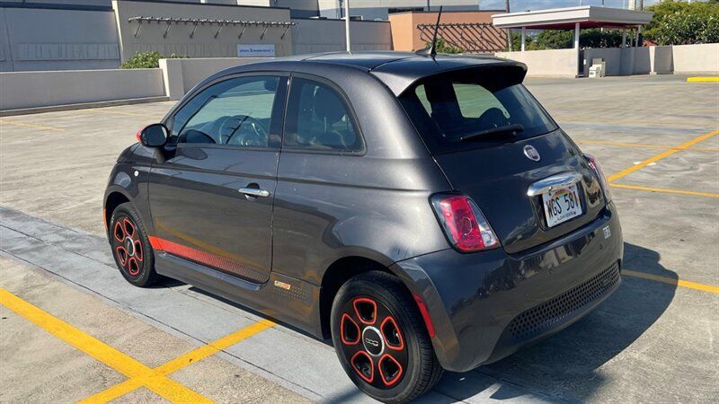 Used 2018 FIAT 500 e w/ Esport Package FWD image 3