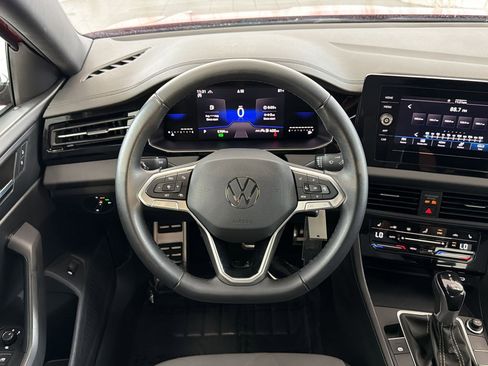 Used 2025 Volkswagen Jetta Sport FWD image 21