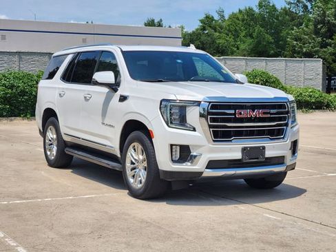 Used 2021 GMC Yukon SLT w/ SLT Premium Package RWD image 3