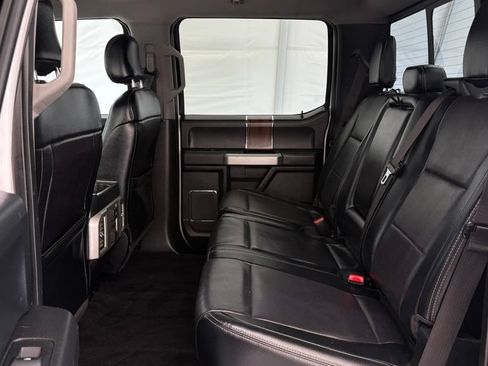 Used 2015 Ford F150 Lariat w/ Equipment Group 502A Luxury AWD/4WD image 17