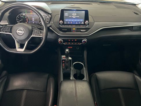 Used 2023 Nissan Altima 2.5 SR image 13