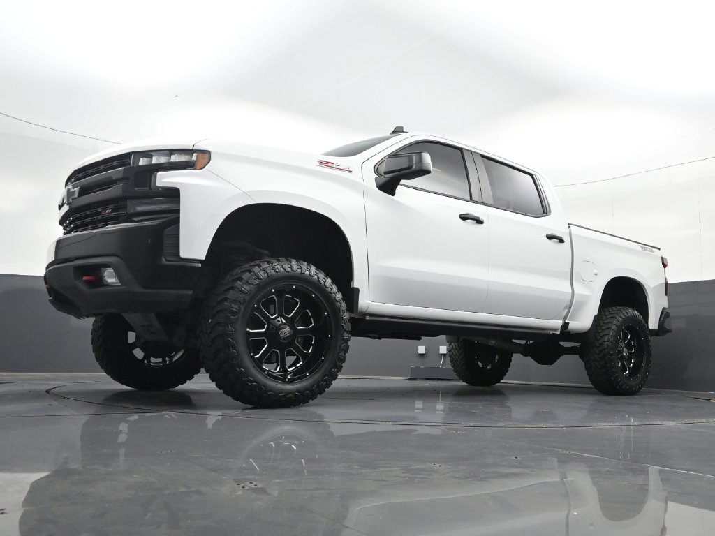 Used 2019 Chevrolet Silverado 1500 LT Trail Boss AWD/4WD image 30
