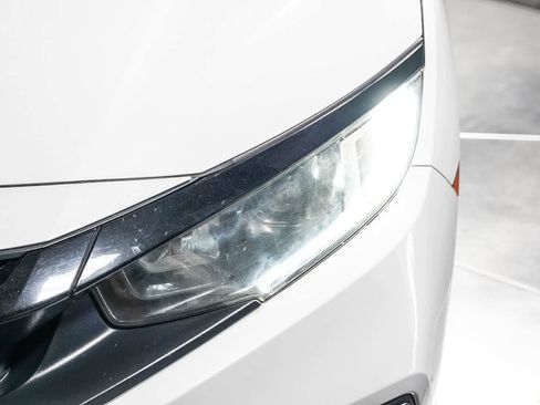Used 2019 Honda Civic LX image 7