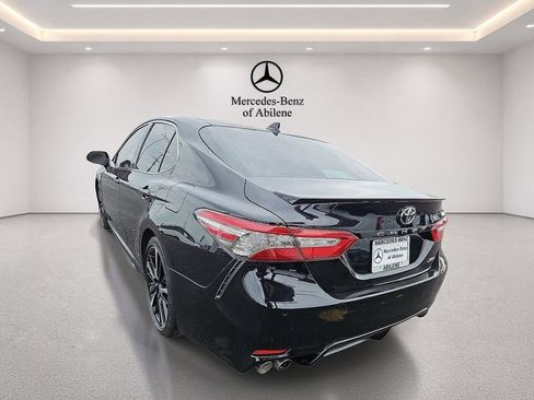 Used 2018 Toyota Camry XSE w/ Audio Package FWD image 5