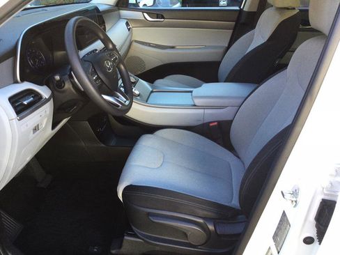 Used 2021 Hyundai Palisade SE image 16
