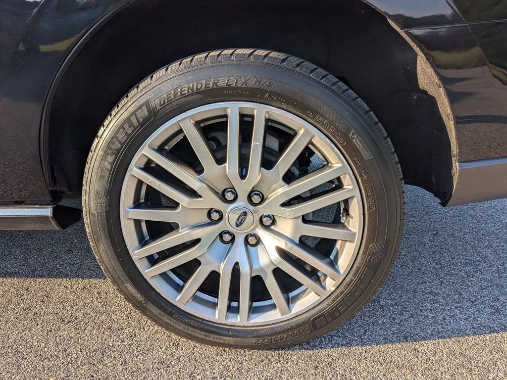 Used 2023 Ford Expedition Limited AWD/4WD image 17
