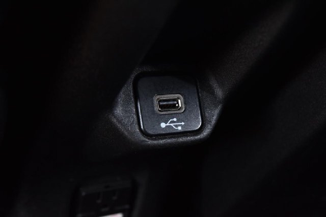 Used 2022 Jeep Renegade Altitude w/ Convenience Group AWD/4WD image 22