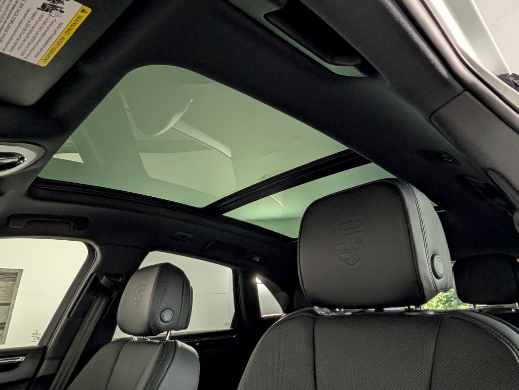 New 2026 Porsche Macan S AWD/4WD image 31