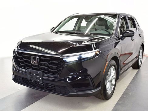 Used 2024 Honda CR-V EX image 2