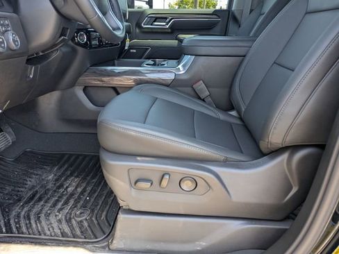 New 2026 Chevrolet Silverado 2500 LTZ w/ LTZ Plus Package AWD/4WD image 9