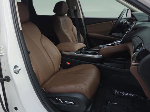 Used 2025 Acura RDX SH-AWD w/ Technology Package image 18