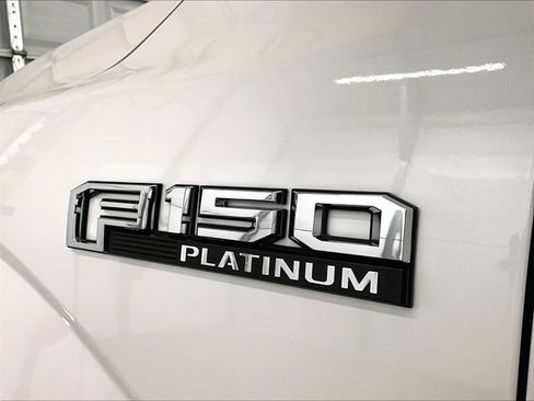 Used 2018 Ford F150 Platinum w/ Equipment Group 701A Luxury AWD/4WD image 13