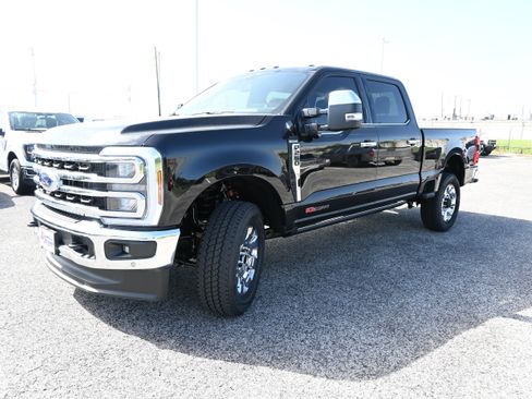 New 2026 Ford F250 King Ranch w/ Chrome Package AWD/4WD image 8