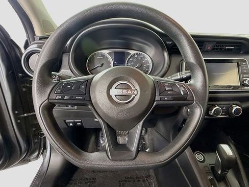 Used 2023 Nissan Kicks S image 11