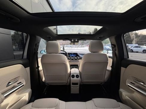 Used 2025 Mercedes-Benz GLA 250 4MATIC image 78