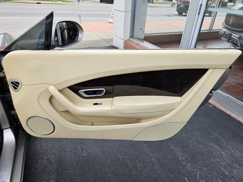 Used 2013 Bentley Continental GT AWD/4WD image 27