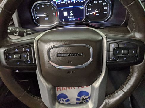 Used 2021 GMC Yukon XL Denali w/ LPO, Illumination Package image 17