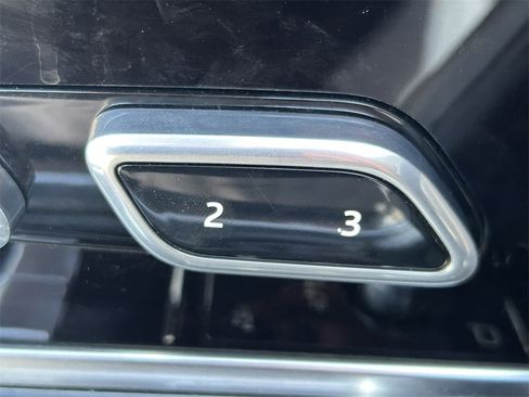 Used 2023 Land Rover Range Rover SE image 27