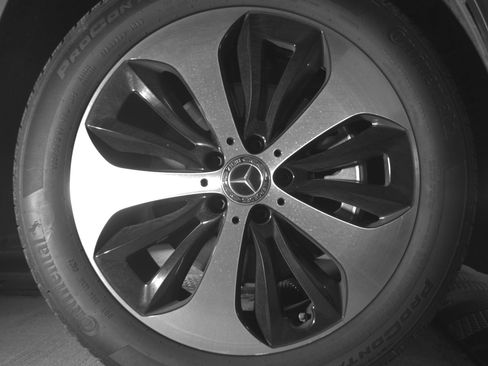 Used 2025 Mercedes-Benz GLA 250 GLA 250 image 13